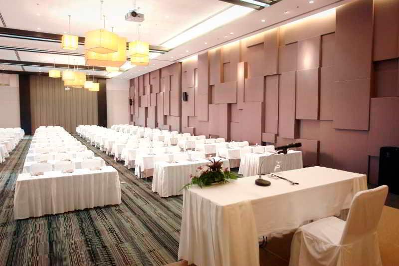Kameo Grand Hotel & Serviced Apartment, Районг Экстерьер фото